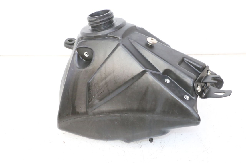 photo de BRANDSTOFTANK APOLLO RFZ 125 - Hoofdaanzicht