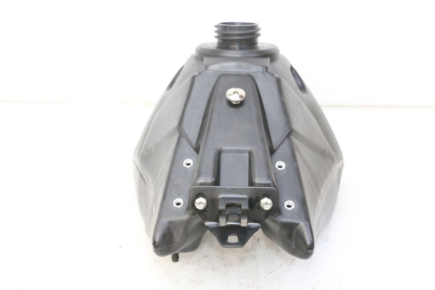 photo de BRANDSTOFTANK APOLLO RFZ 125 - Andere kijkhoek