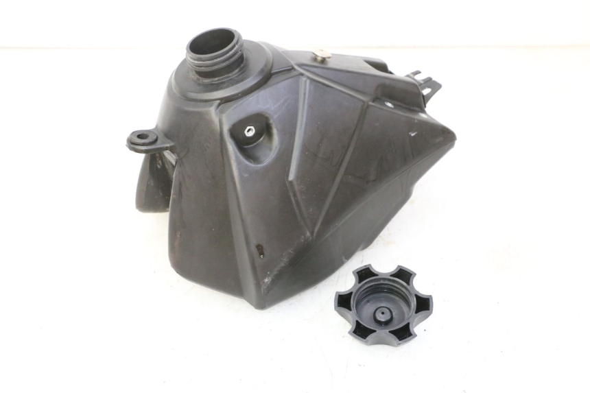 photo de BRANDSTOFTANK APOLLO RFZ 125 - Detail van het onderdeel