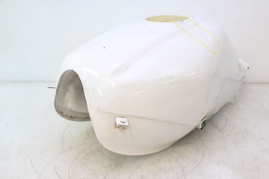 photo de BRANDSTOFTANK YAMASAKI ROADSTER 50 (2013 - 2018) - Focus op structuur
