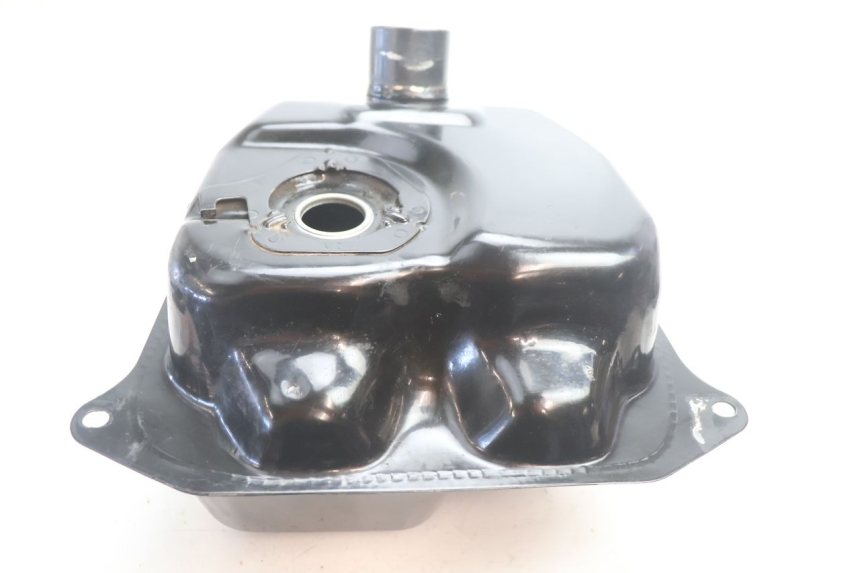 photo de BRANDSTOFTANK TNT MOTOR ROMA 10' 2T 50 (2011 - 2018) - Bevestigingspunten