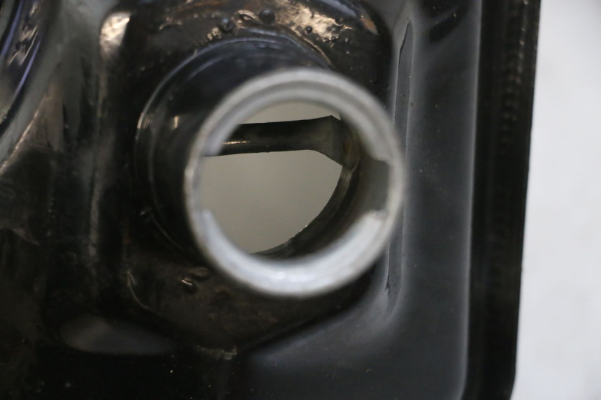 photo de BRANDSTOFTANK TNT MOTOR ROMA 10' 4T 50 (2019 - 2022) - Detail van het onderdeel