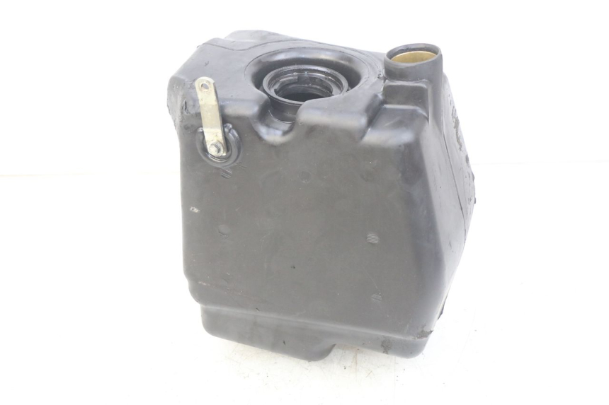 photo de BRANDSTOFTANK GILERA RUNNER SP 50 (2009 - 2017) - Zoom op gebruiksstaat