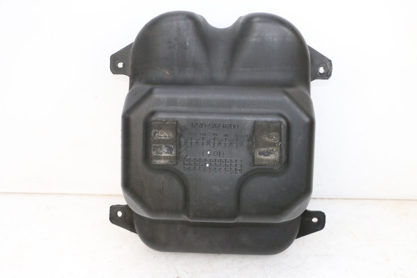 photo de BRANDSTOFTANK DAELIM S1 125 (2007 - 2016) - Zoom op gebruiksstaat