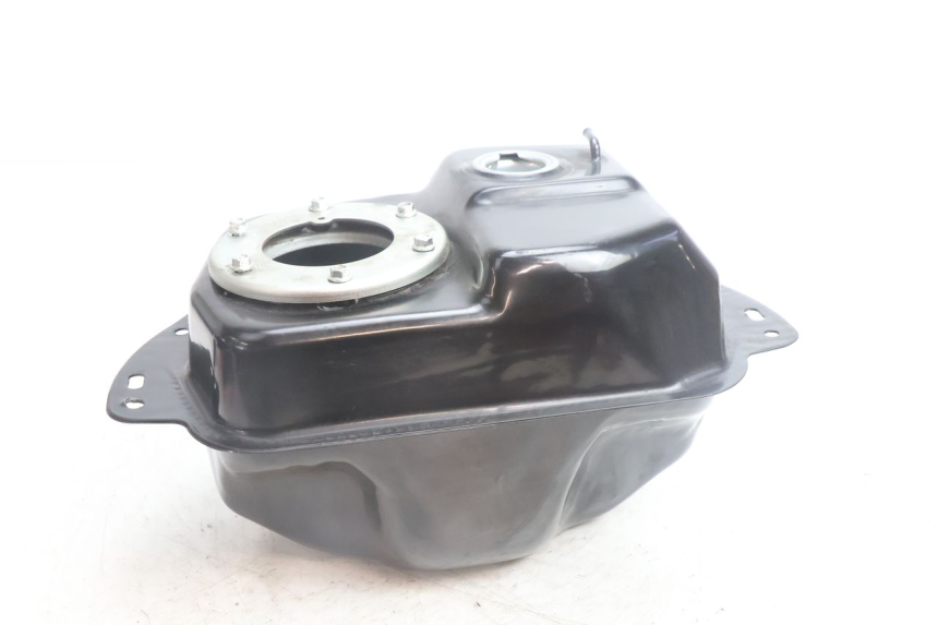 photo de BRANDSTOFTANK JM MOTORS SANTANA EVO 50 (2024 - 2026) - Hoofdaanzicht