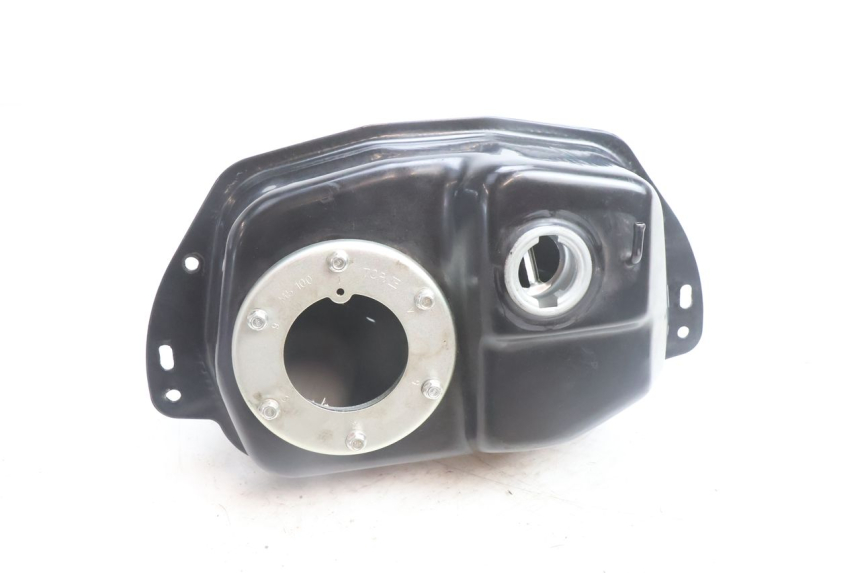 photo de BRANDSTOFTANK JM MOTORS SANTANA EVO 50 (2024 - 2026) - Technische close-up