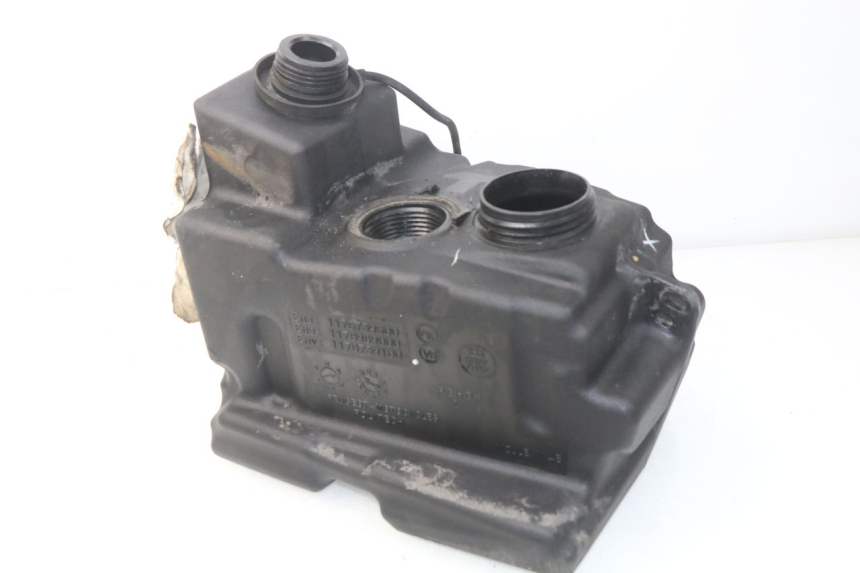 photo de BRANDSTOFTANK PEUGEOT SATELIS 500 (2007 - 2013) - Hoofdaanzicht