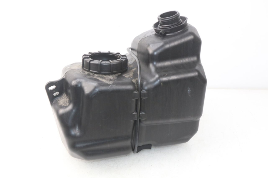 photo de BRANDSTOFTANK PEUGEOT SATELIS 125 (2013 - 2018) - Andere kijkhoek