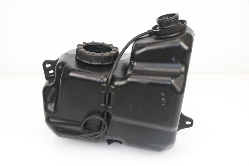 photo de BRANDSTOFTANK PEUGEOT SATELIS 125 (2006 - 2009) - Hoofdaanzicht