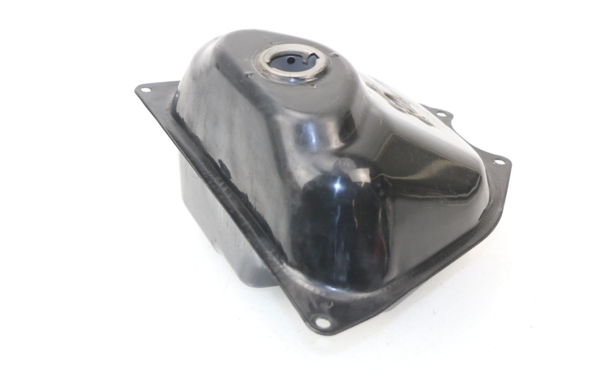 photo de BRANDSTOFTANK JM MOTORS SC 4T 50 (2018 - 2021) - Bevestigingspunten