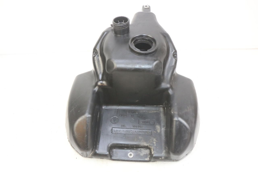 photo de BRANDSTOFTANK APRILIA SCARABEO 100 (2003 - 2012) - Andere kijkhoek