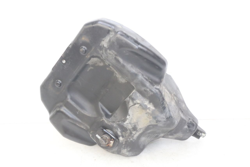 photo de BRANDSTOFTANK APRILIA SCARABEO 100 (2003 - 2012) - Detail van het onderdeel