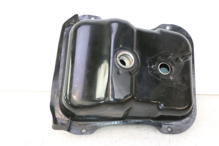 photo de BRANDSTOFTANK HONDA SH 125 (2001 - 2003) - Hoofdaanzicht