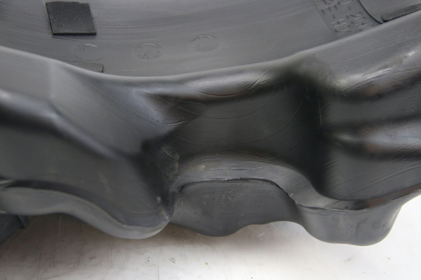 photo de BRANDSTOFTANK SUZUKI SIXTEEN 125 (2008 - 2010) - Alternatieve hoek