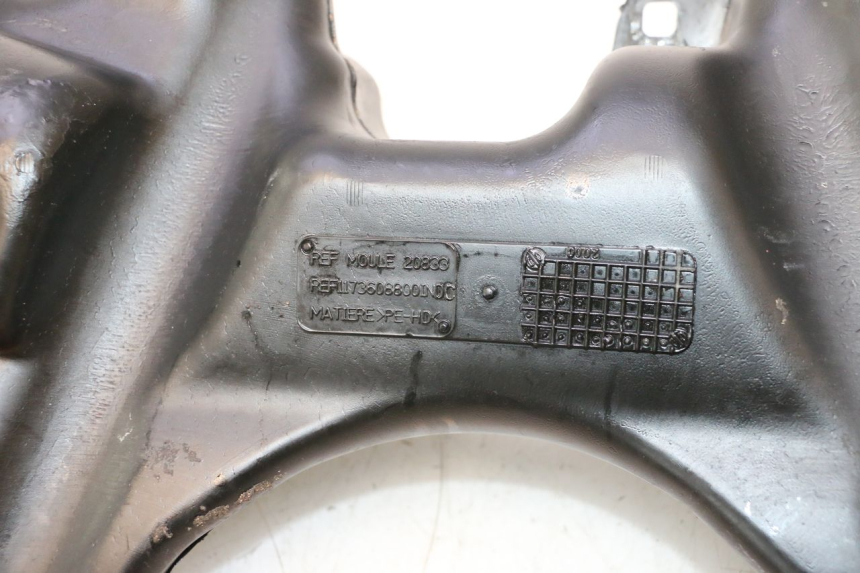 photo de BRANDSTOFTANK PEUGEOT SPEEDFIGHT 2 AC 50 (2000 - 2009) - Detail van het onderdeel