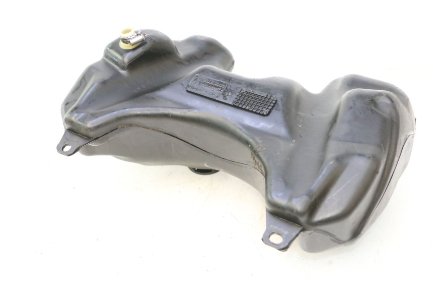 photo de BRANDSTOFTANK PEUGEOT SPEEDFIGHT 2 AC 50 (2000 - 2009) - Detail van het onderdeel