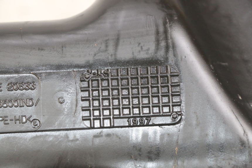 photo de BRANDSTOFTANK PEUGEOT SPEEDFIGHT LC 50 (1996 - 2002) - Detail van het onderdeel