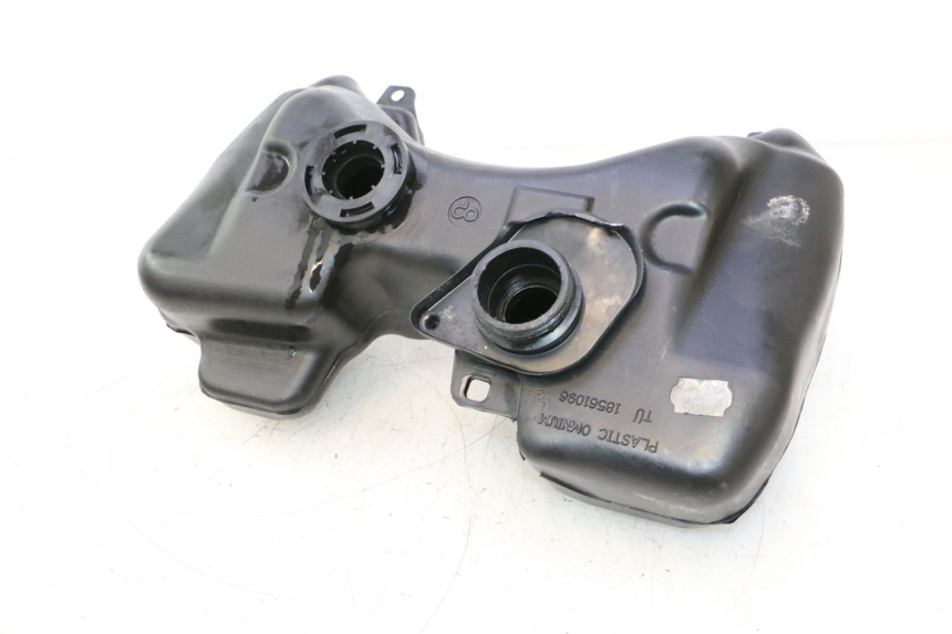 photo de BRANDSTOFTANK PEUGEOT SPEEDFIGHT LC 50 (1996 - 2002) - Bevestigingspunten