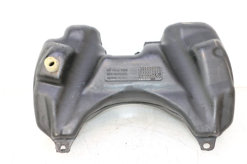 photo de BRANDSTOFTANK PEUGEOT SPEEDFIGHT LC 50 (1996 - 2002) - Bevestigingspunten