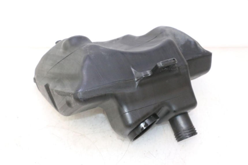 photo de BRANDSTOFTANK APRILIA SR 2T 50 (2012 - 2017) - Detail van het onderdeel