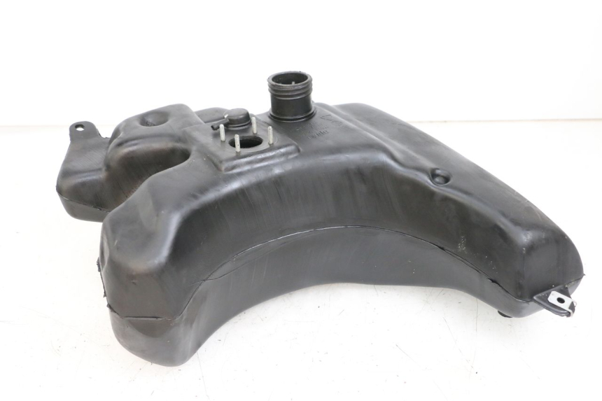 photo de BRANDSTOFTANK APRILIA SR CARB LC 2T 50 (2004 - 2012) - Technische close-up