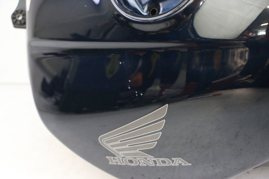 photo de BRANDSTOFTANK HONDA ST PAN EUROPEAN 1300 (2002 - 2013) - Hoofdaanzicht