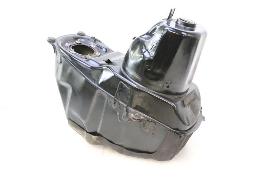 photo de BRANDSTOFTANK HONDA ST PAN EUROPEAN 1100 (1990 - 2002) - Hoofdaanzicht