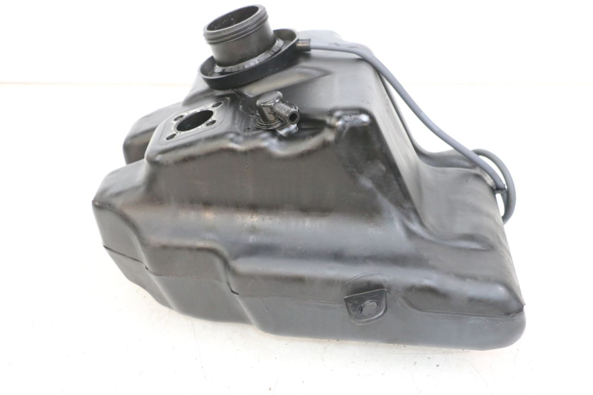 photo de BRANDSTOFTANK PEUGEOT STREETZONE I 2T 50 (2018 - 2020) - Zoom op gebruiksstaat