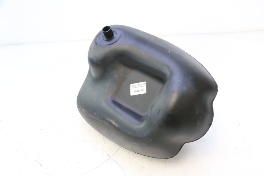 photo de BRANDSTOFTANK MBK STUNT NAKED 50 (2004 - 2018) - Detail van het onderdeel