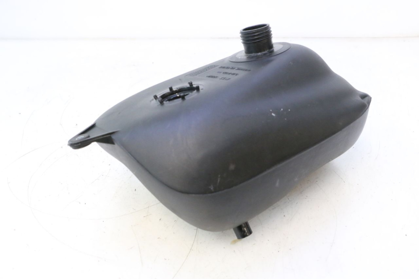photo de BRANDSTOFTANK MBK STUNT NAKED 50 (2004 - 2018) - Andere kijkhoek