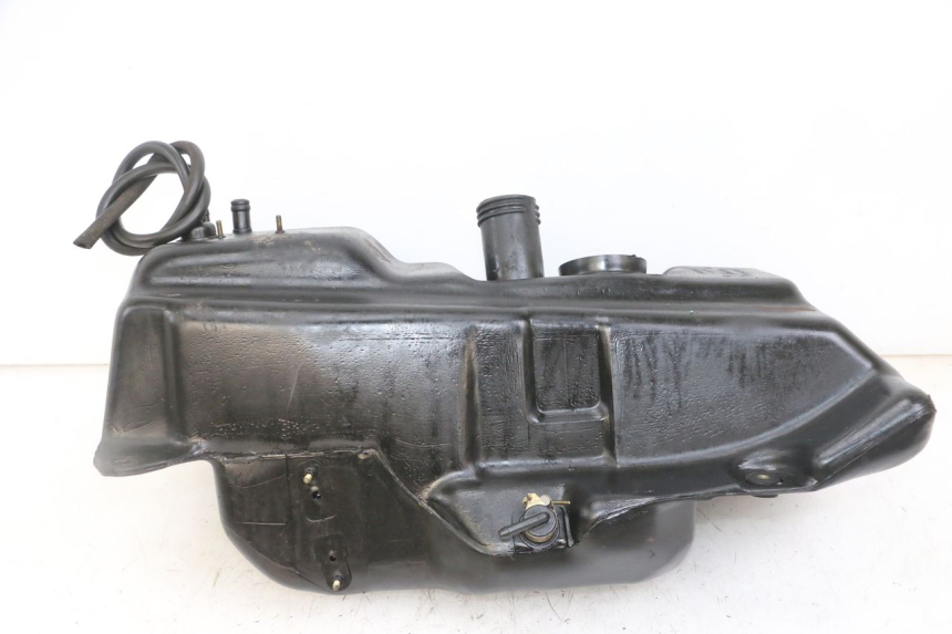 photo de BRANDSTOFTANK PIAGGIO SUPER LX 125 (2000 - 2003) - Technische close-up