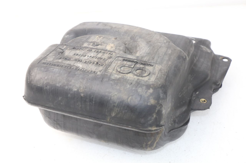 photo de BRANDSTOFTANK PEUGEOT SV 50 (1992 - 2004) - Zoom op gebruiksstaat