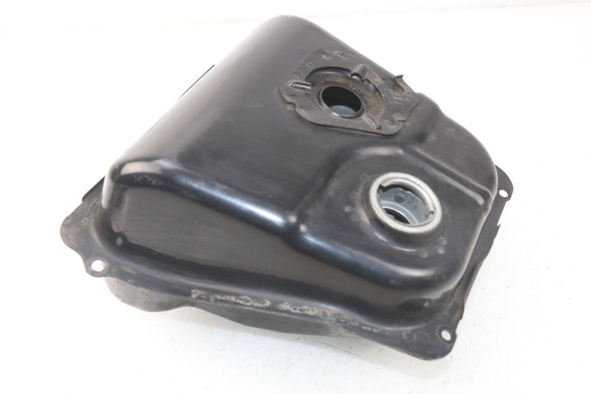 photo de BRANDSTOFTANK SYM SYMPHONY 50 (2009 - 2015) - Detail van het onderdeel