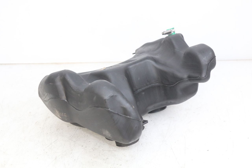 photo de BRANDSTOFTANK PEUGEOT TREKKER 50 (1998 - 2004) - Detail van het onderdeel