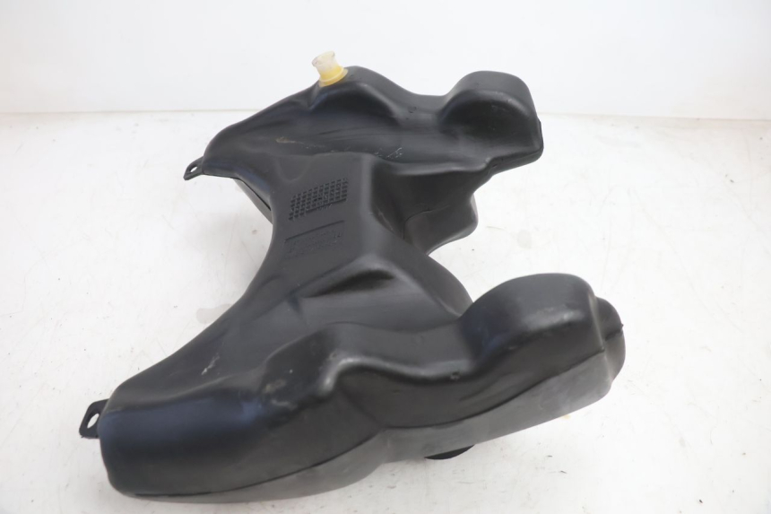 photo de BRANDSTOFTANK PEUGEOT TREKKER 50 (1995 - 2004) - Technische close-up