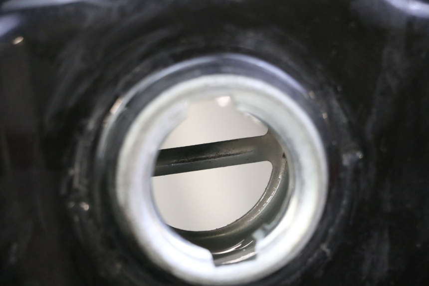 photo de BRANDSTOFTANK PEUGEOT TWEET 4T 50 (2018 - 2022) - Zoom op gebruiksstaat