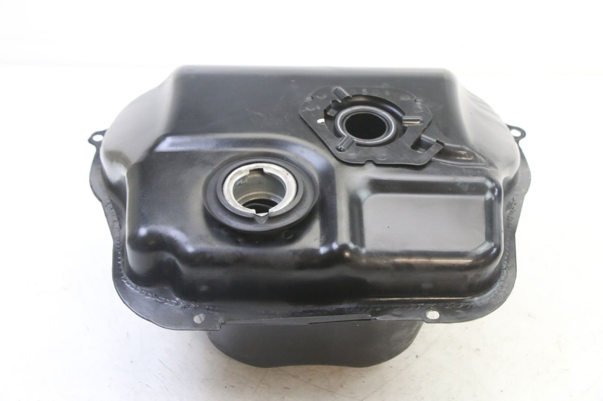 photo de BRANDSTOFTANK PEUGEOT TWEET 4T 50 (2014 - 2019) - Detail van het onderdeel