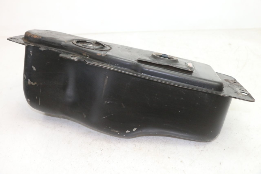 photo de BRANDSTOFTANK PIAGGIO VESPA PK FL 2T 50 (1990 - 1996) - Technische close-up