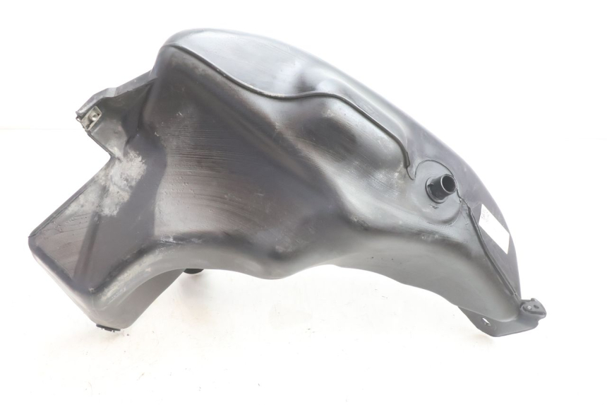 photo de BRANDSTOFTANK PIAGGIO VESPA PRIMAVERA 2T 50 (2013 - 2018) - Overzicht