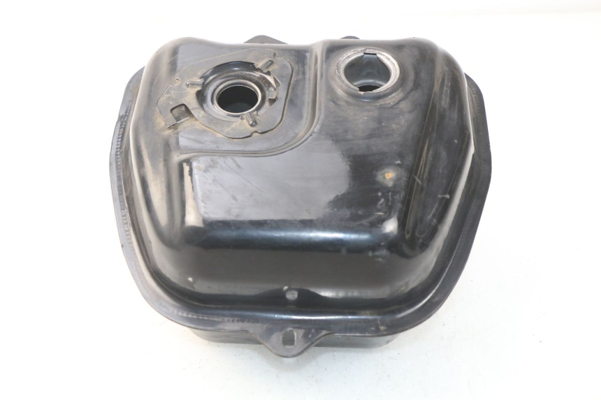 photo de BRANDSTOFTANK EUROCKA VIRTUALITY GT 4T 50 (2011 - 2017) - Hoofdaanzicht