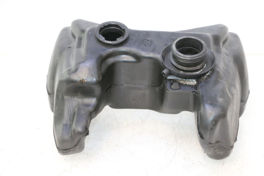photo de BRANDSTOFTANK PEUGEOT VIVACITY 50 (1998 - 2003) - Andere kijkhoek