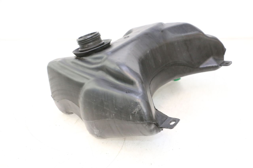 photo de BRANDSTOFTANK PEUGEOT VIVACITY 50 (2004 - 2009) - Bevestigingspunten