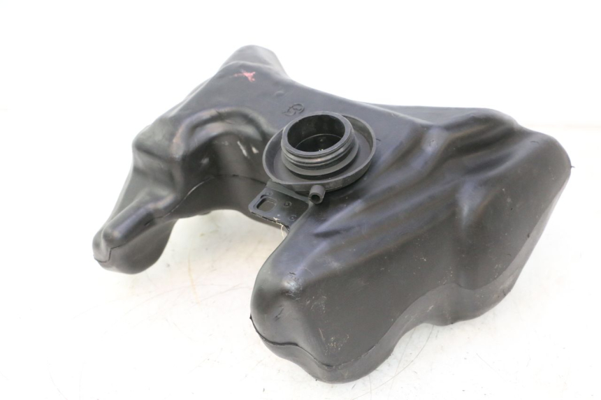 photo de BRANDSTOFTANK PEUGEOT VIVACITY 50 (2004 - 2009) - Zoom op gebruiksstaat