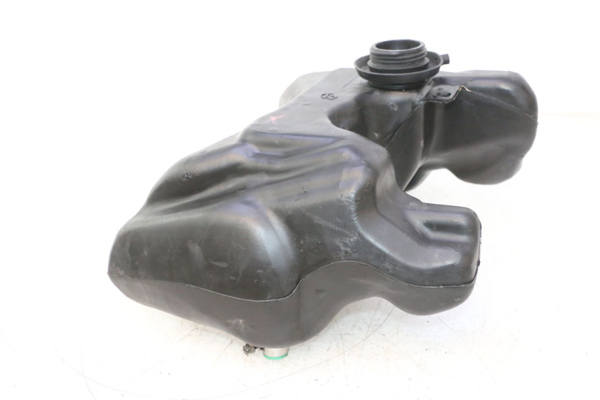 photo de BRANDSTOFTANK PEUGEOT VIVACITY 50 (2004 - 2009) - Andere kijkhoek