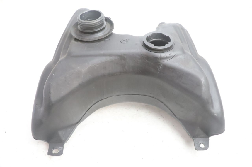photo de BRANDSTOFTANK PEUGEOT VIVACITY 100 (1999 - 2008) - Detail van het onderdeel