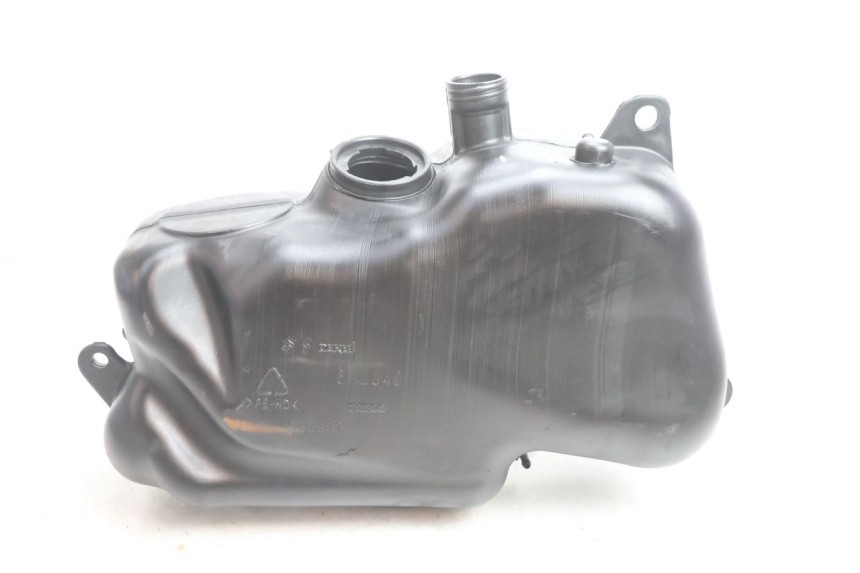 photo de BRANDSTOFTANK PIAGGIO X8 STREET 125 (2006 - 2007) - Hoofdaanzicht