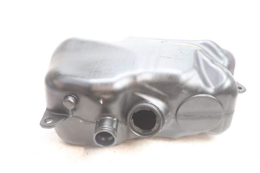 photo de BRANDSTOFTANK PIAGGIO X8 STREET 125 (2006 - 2007) - Overzicht
