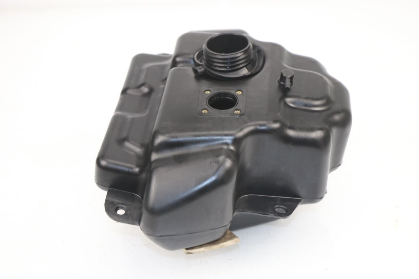 photo de BRANDSTOFTANK RAZZO XENON 4T 50 (2008 - 2012) - Hoofdaanzicht