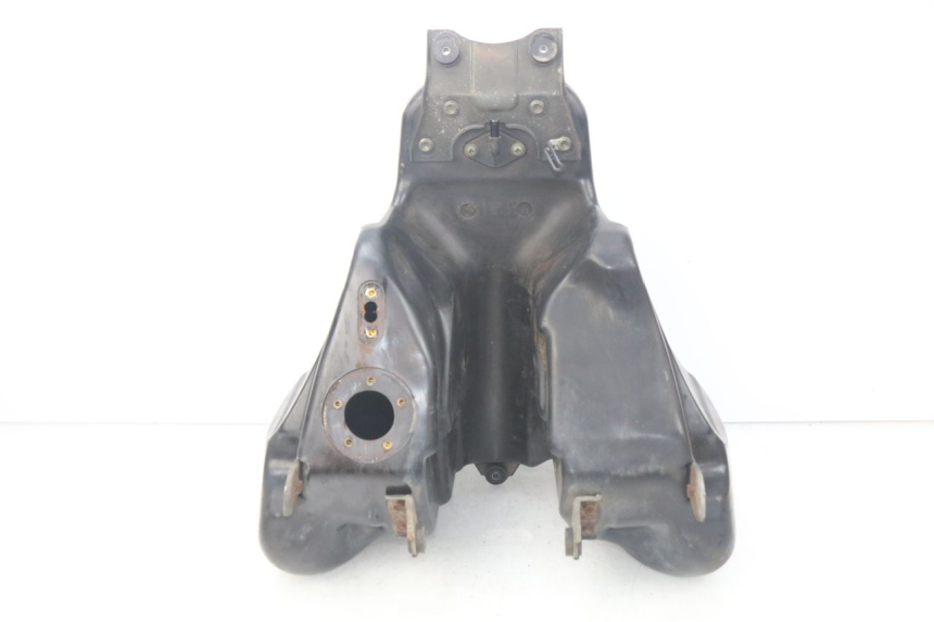 photo de BRANDSTOFTANK SUZUKI XF FREEWIND 650 (1997 - 2003) - Zoom op gebruiksstaat