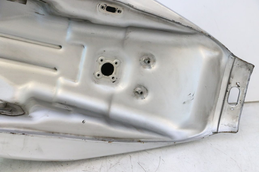 photo de BRANDSTOFTANK YAMAHA XJR 1300 (1998 - 2002) - Andere kijkhoek
